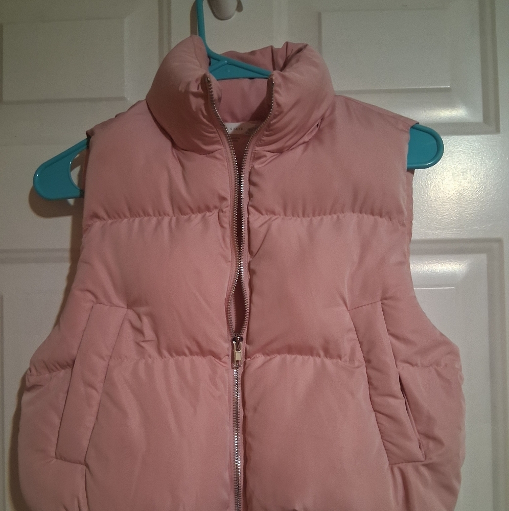 Altar'd State Blush Pink Puffer Vest